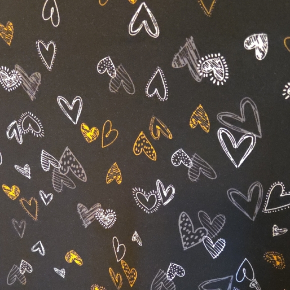 Gold And White Heart Pattern Black Button-down Crop Blouse - Picture 5 of 7